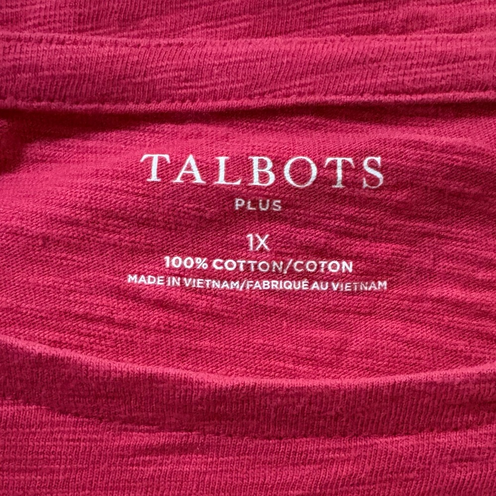 Talbots 1X Raspberry Color, 3/4 Sleeve Top With Button Details on the Sleeves - Picture 2 of 3